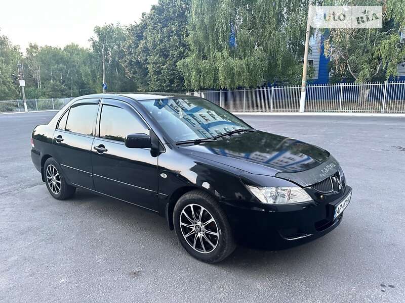 2004 mitsubishi lancer