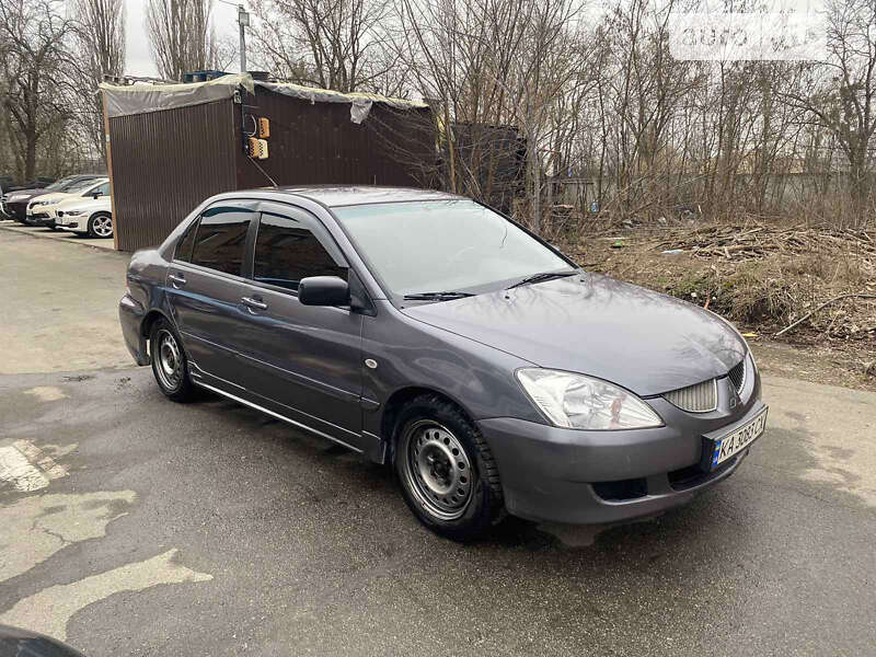 2004 mitsubishi lancer