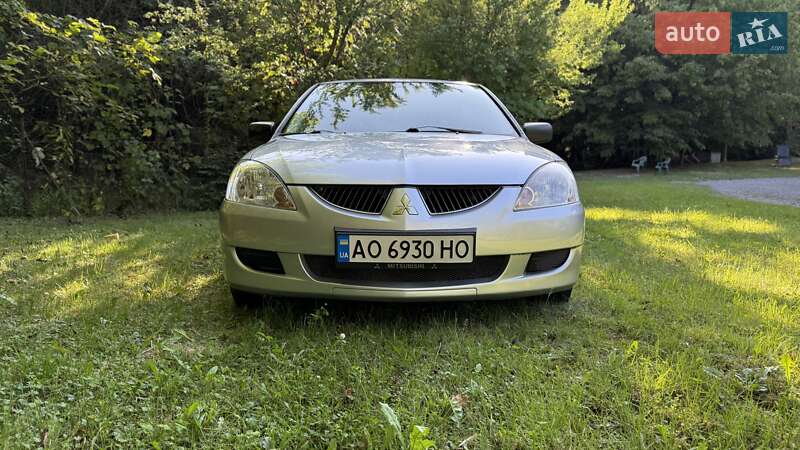 2005 mitsubishi lancer