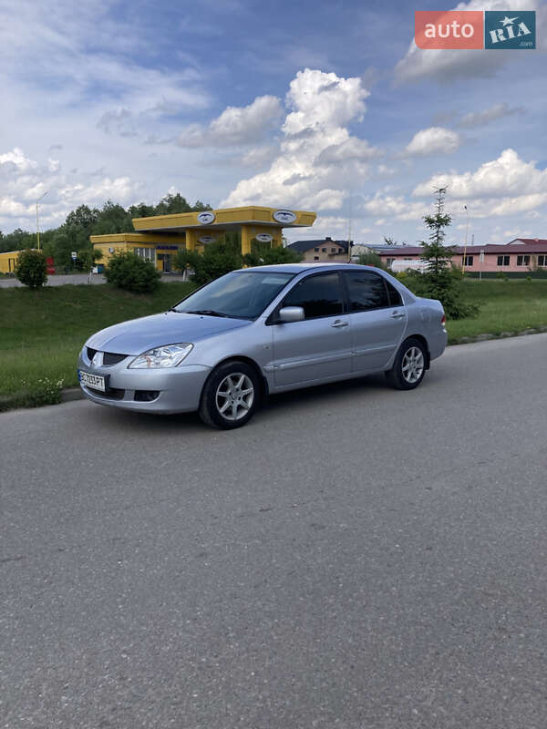 2005 mitsubishi lancer