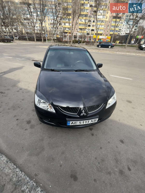 2005 mitsubishi lancer