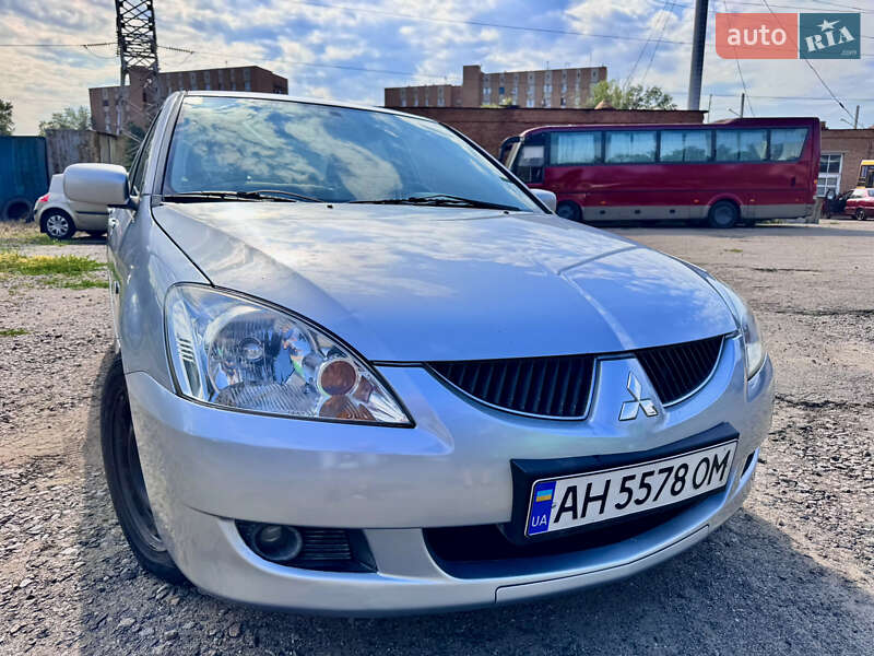 2005 mitsubishi lancer