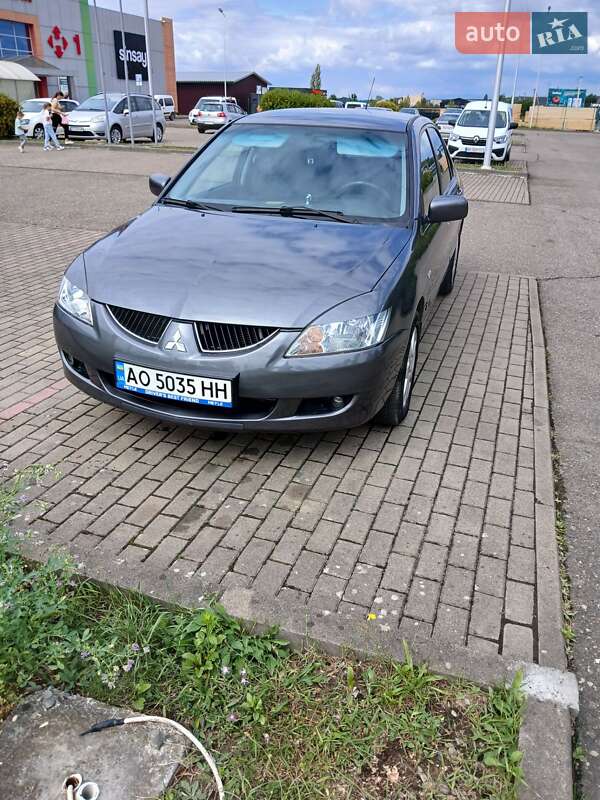 2005 mitsubishi lancer