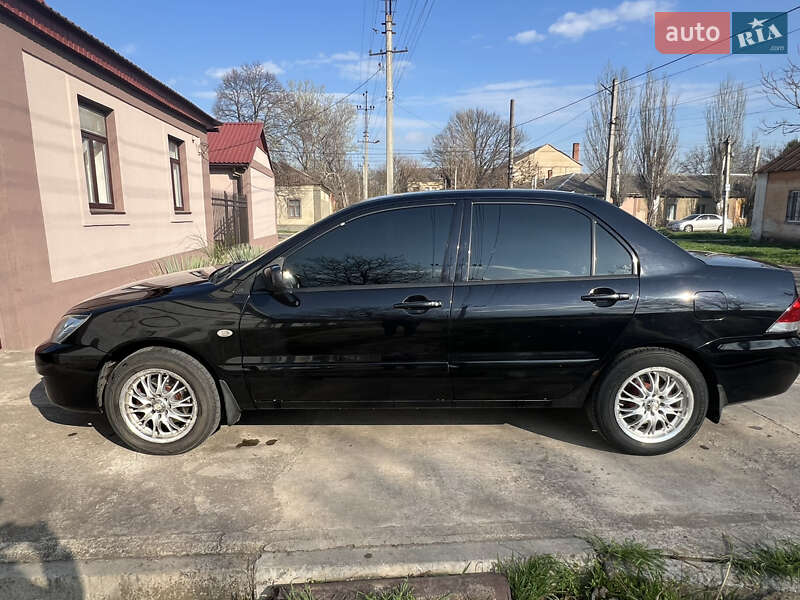 2005 mitsubishi lancer
