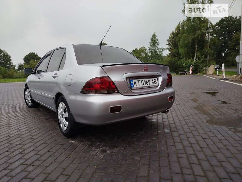 2005 mitsubishi lancer