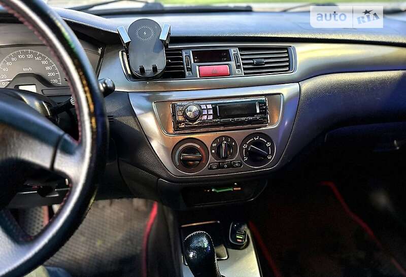 2005 mitsubishi lancer