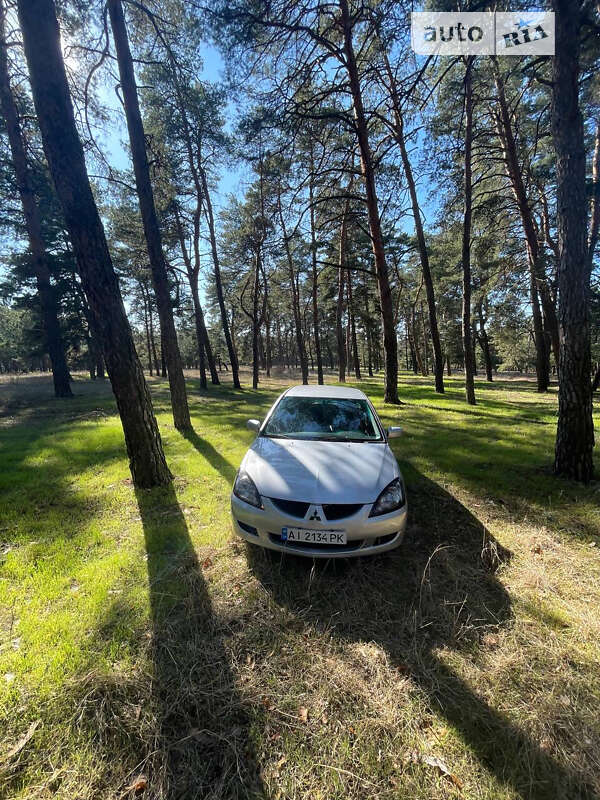 2005 mitsubishi lancer