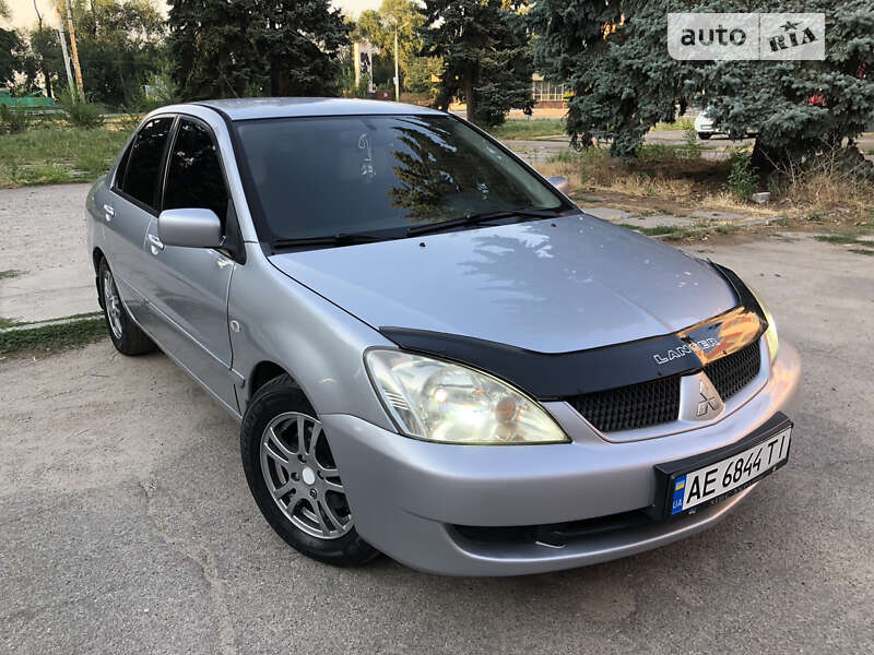 2005 mitsubishi lancer