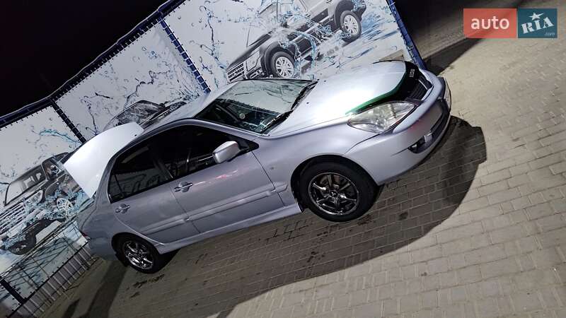 2006 mitsubishi lancer