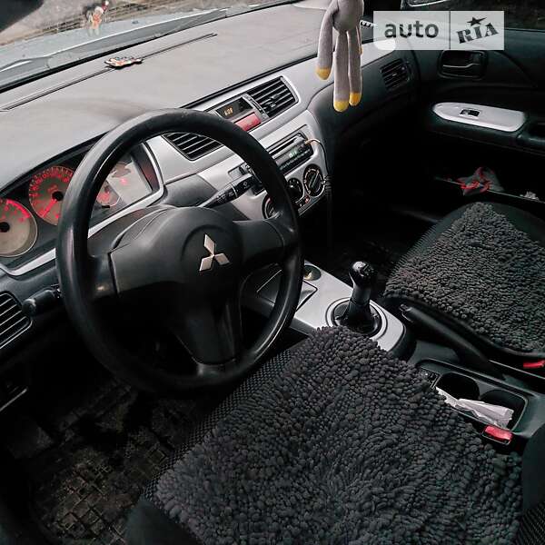 2006 mitsubishi lancer