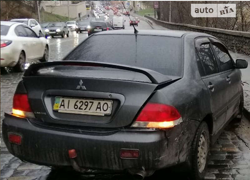2006 mitsubishi lancer