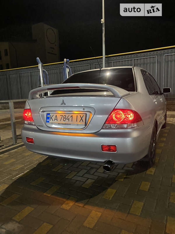 2006 mitsubishi lancer