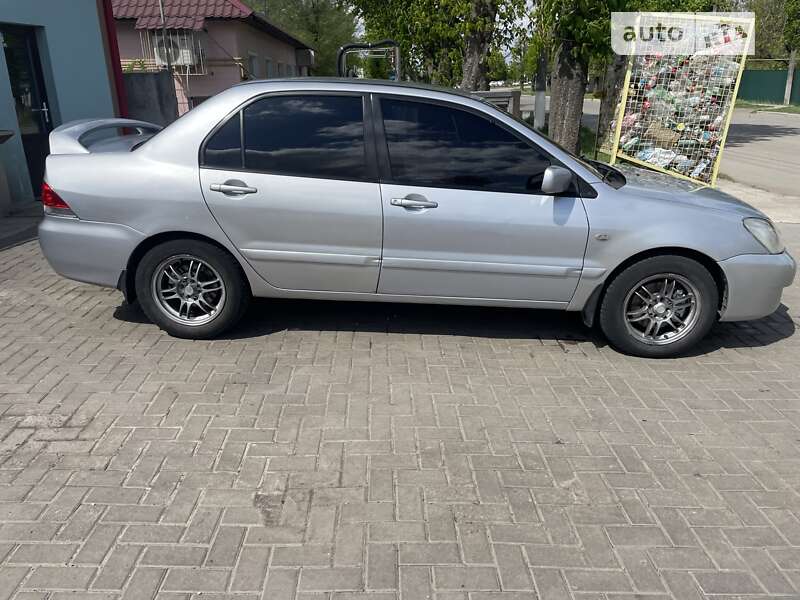 2007 mitsubishi lancer x