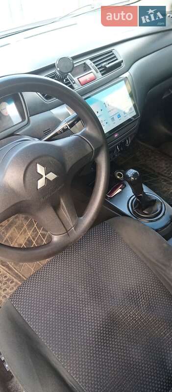 2008 mitsubishi lancer