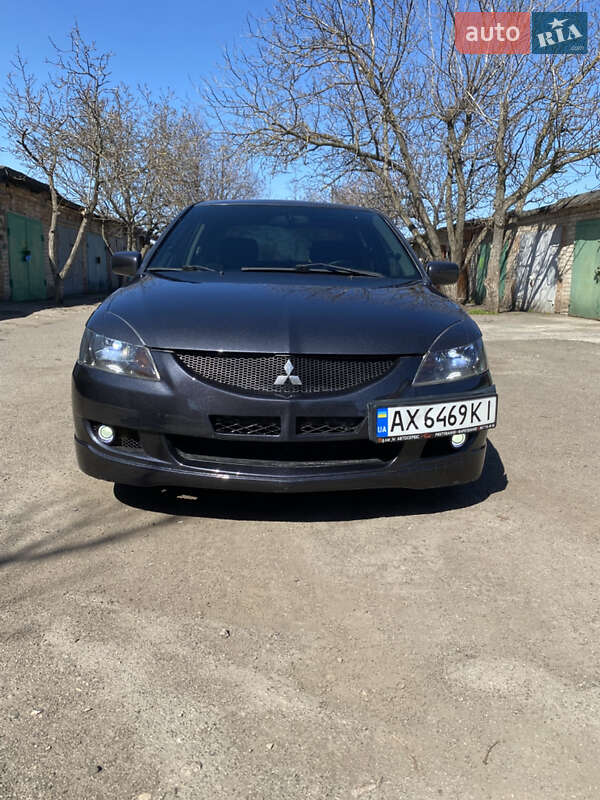 2004 mitsubishi lancer