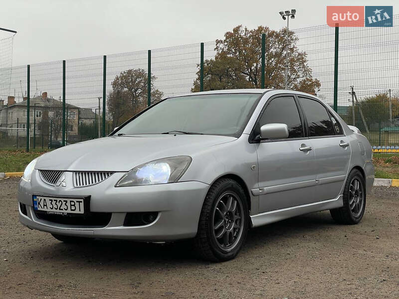 2005 mitsubishi lancer