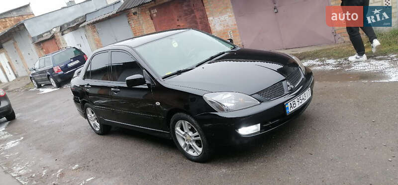 2005 mitsubishi lancer