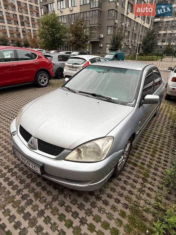 2005 mitsubishi lancer