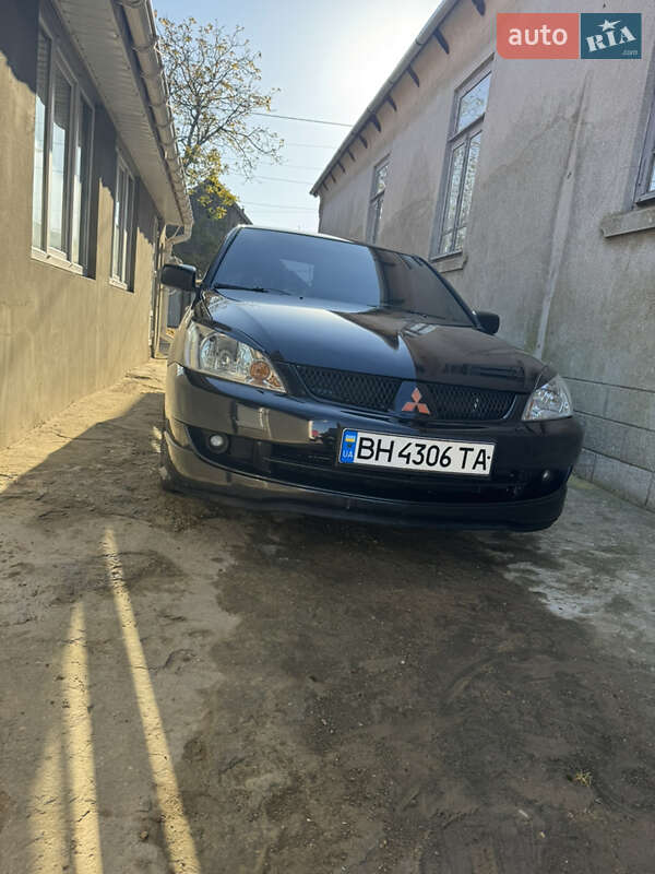 2005 mitsubishi lancer