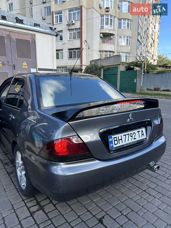 2006 mitsubishi lancer