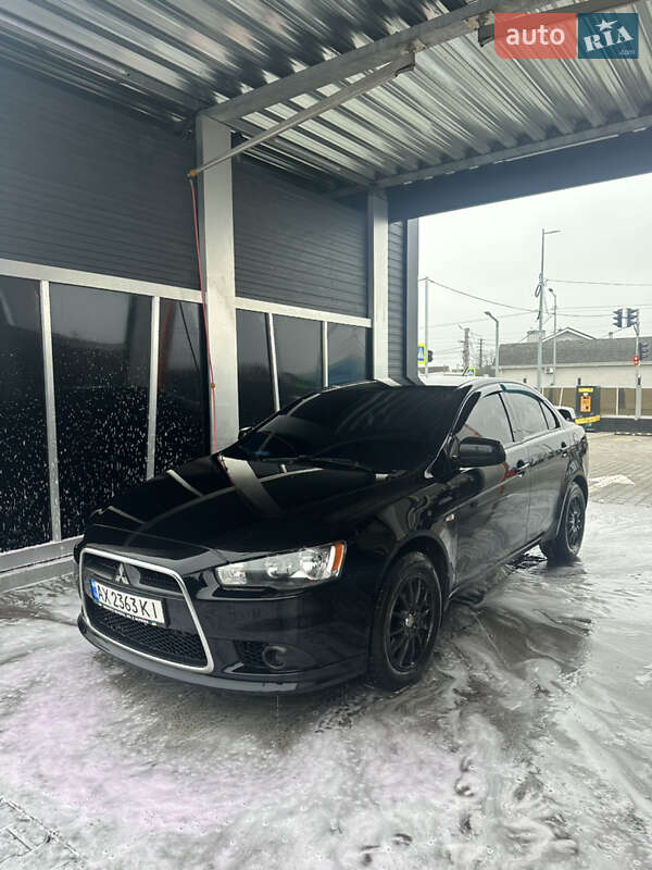 2012 mitsubishi lancer