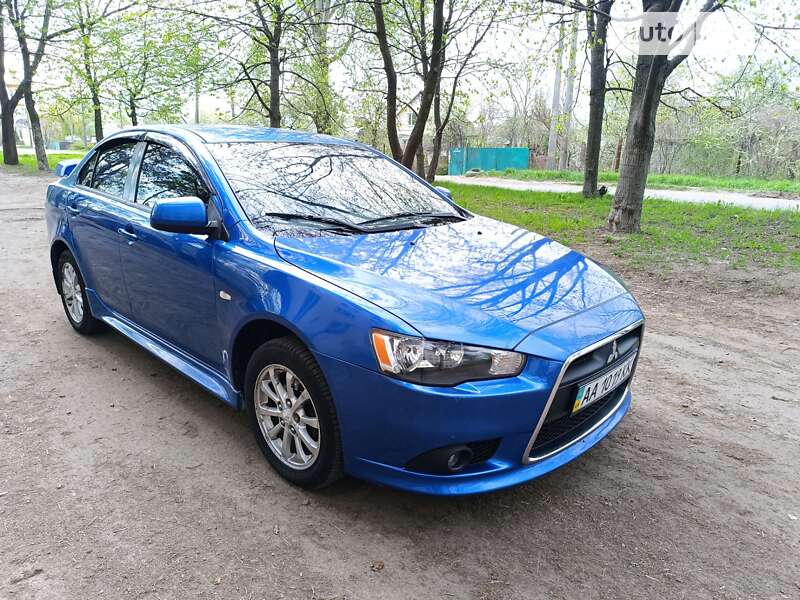 2012 mitsubishi lancer