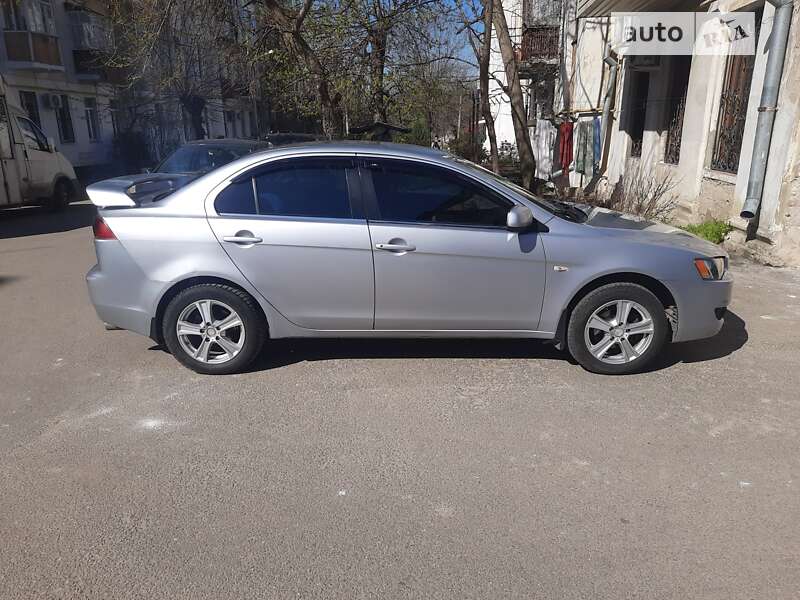 2008 mitsubishi lancer