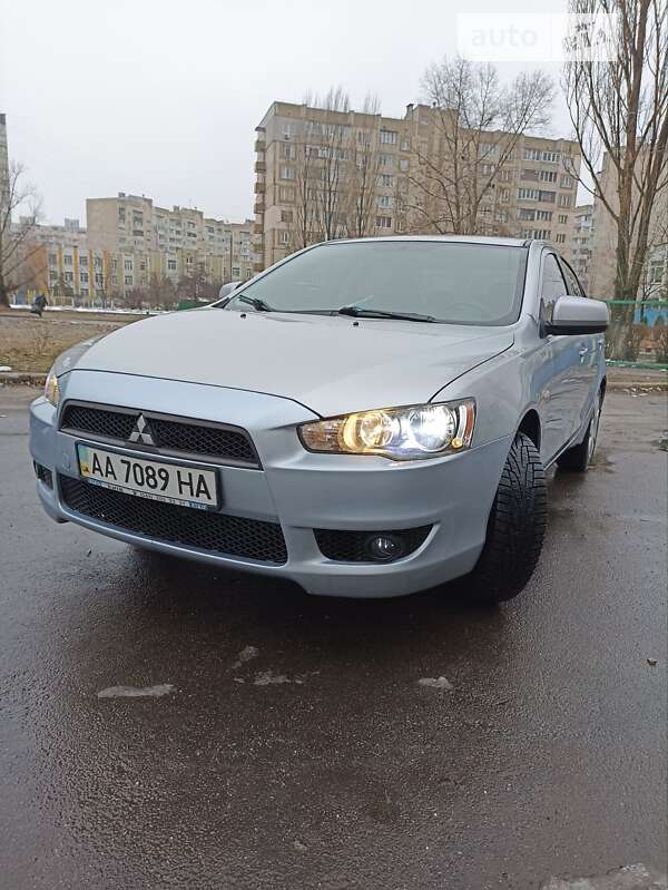 2008 mitsubishi lancer