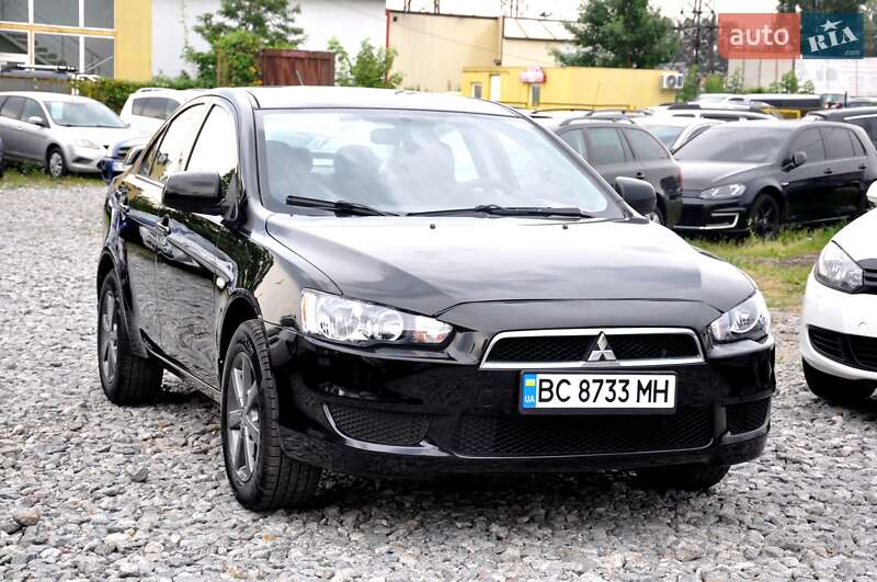 2010 mitsubishi lancer