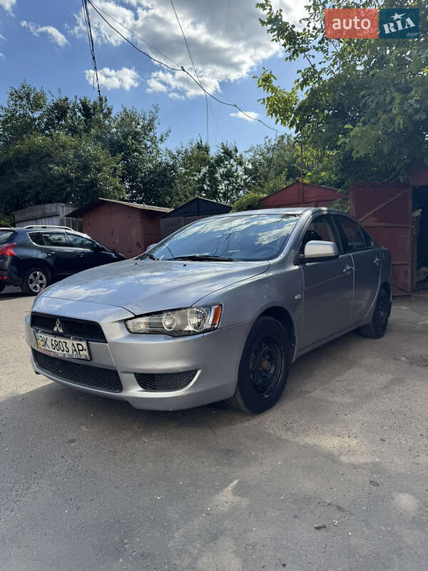 2009 mitsubishi lancer