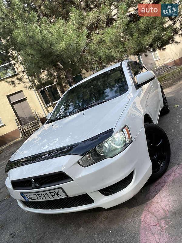 2009 mitsubishi lancer