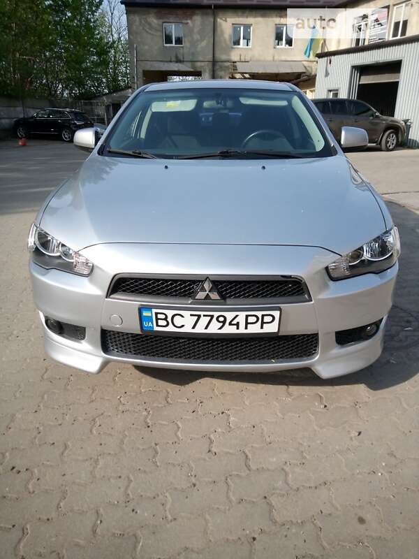2009 mitsubishi lancer
