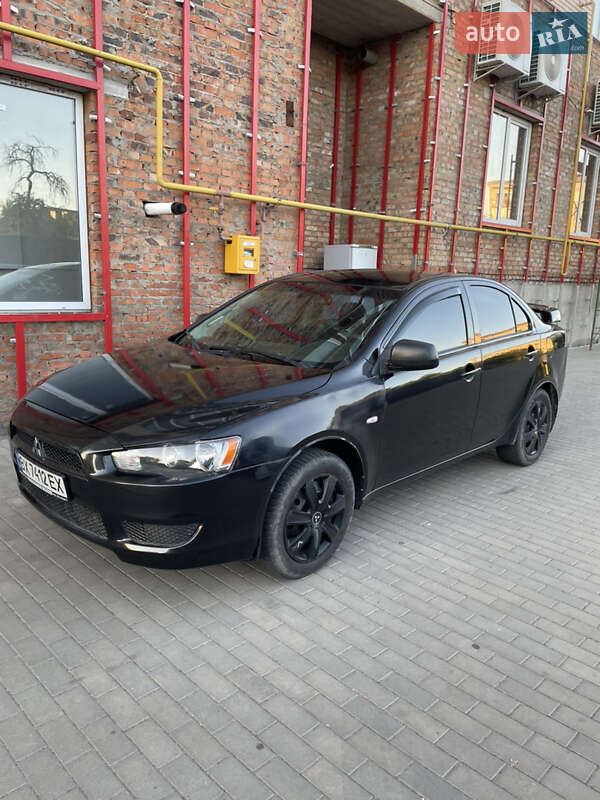 2010 mitsubishi lancer
