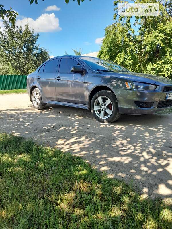 2011 mitsubishi lancer