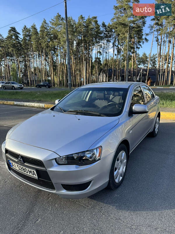 2010 mitsubishi lancer-x