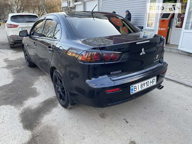 2011 mitsubishi lancer