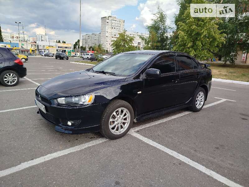 2011 mitsubishi lancer