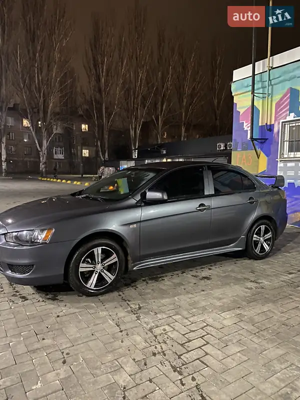 2011 mitsubishi lancer