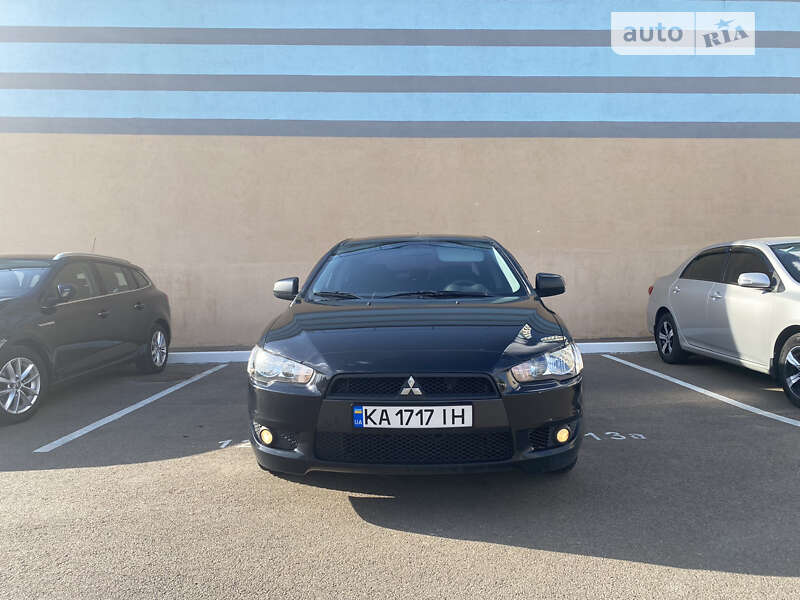 2011 mitsubishi lancer