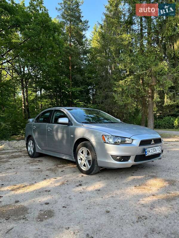 2008 mitsubishi lancer