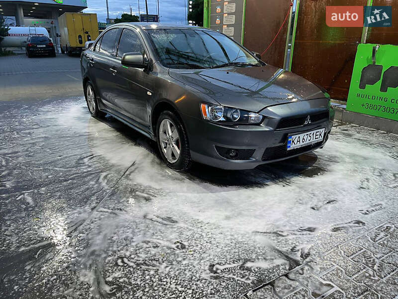 2008 mitsubishi lancer
