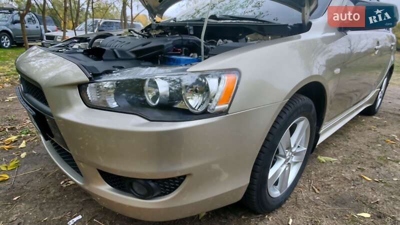 2009 mitsubishi lancer