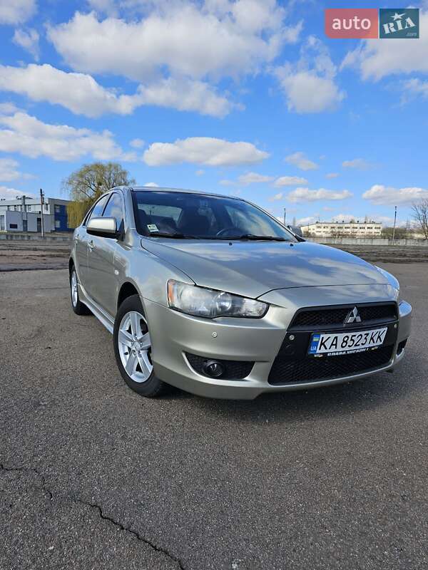 2009 mitsubishi lancer