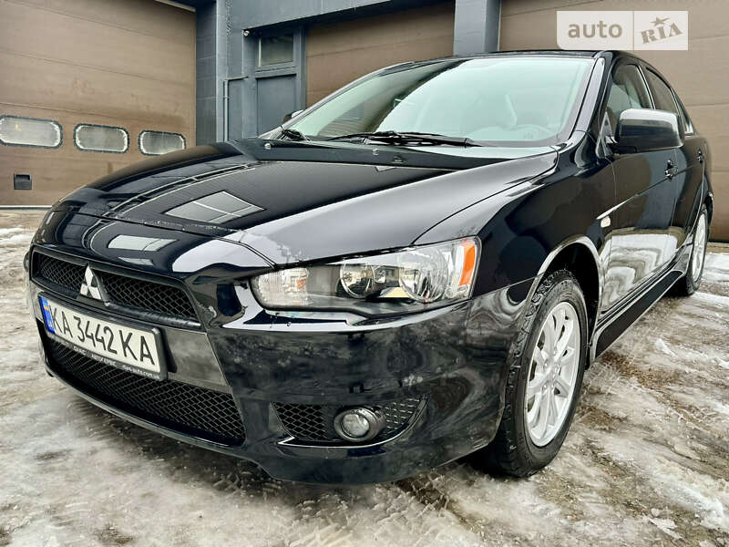 2011 mitsubishi lancer