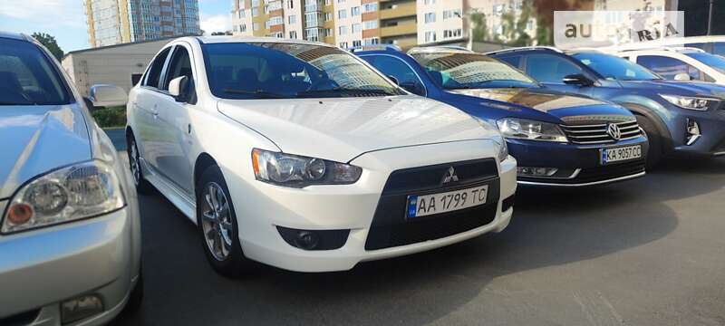 2011 mitsubishi lancer