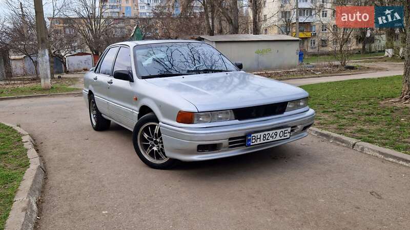 1989 mitsubishi galant-