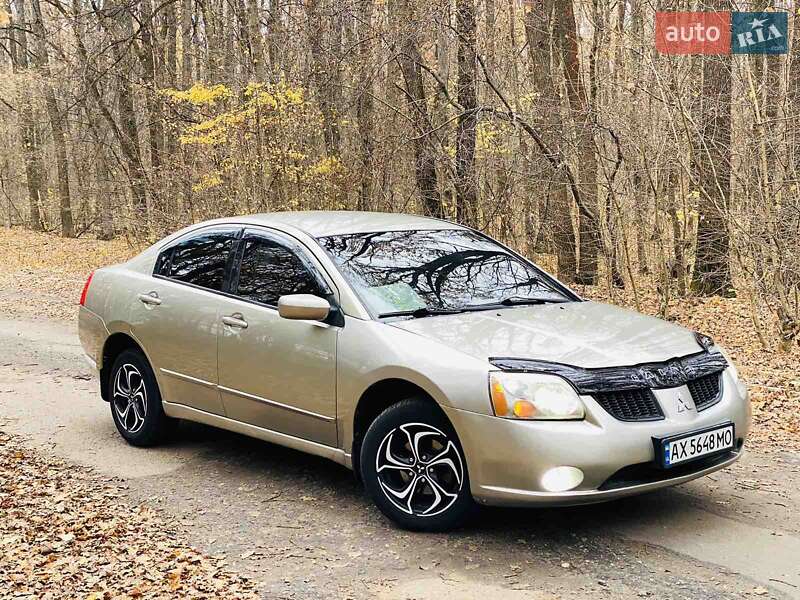 2005 mitsubishi galant