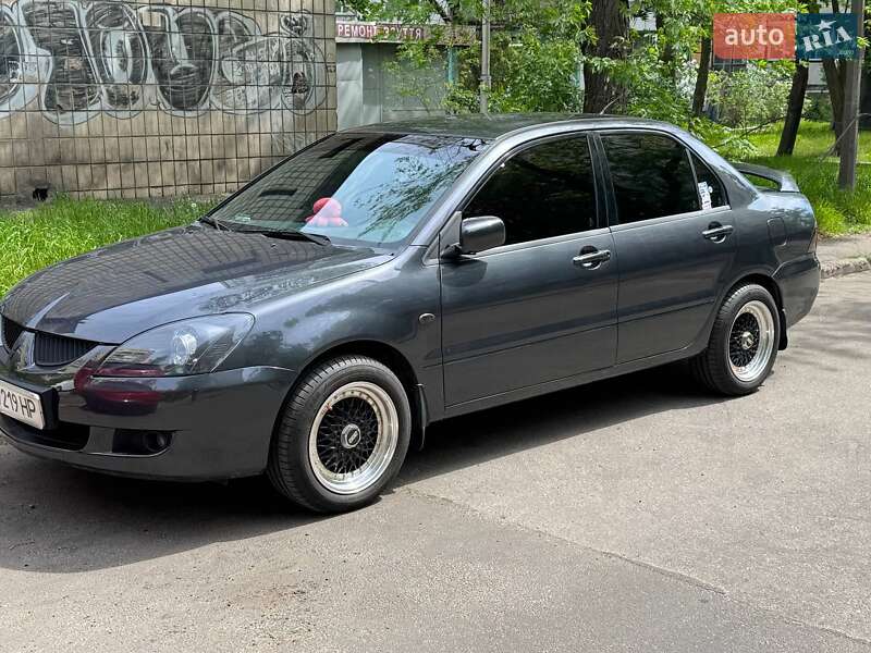 2003 mitsubishi lancer