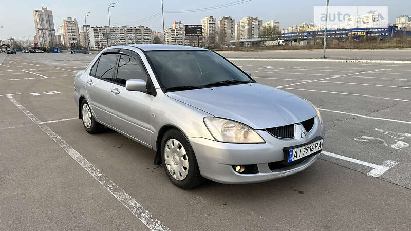 2004 mitsubishi lancer