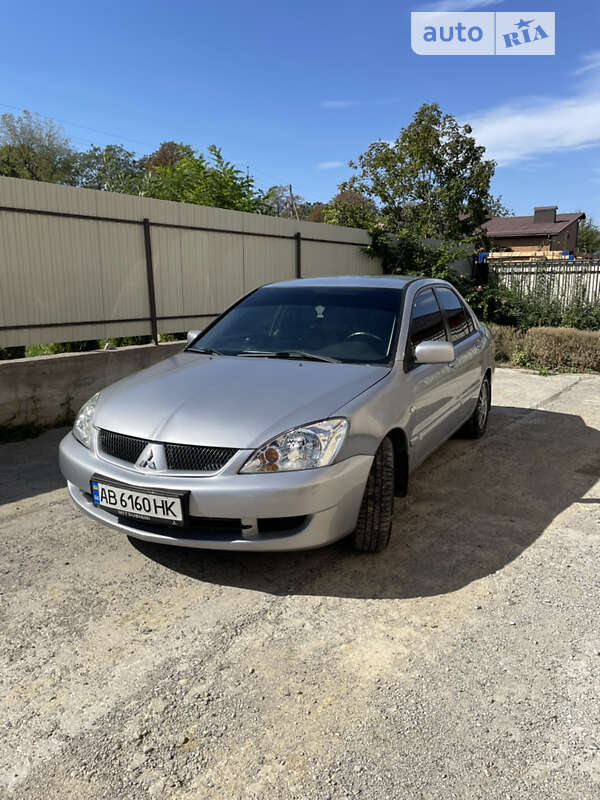 2005 mitsubishi lancer